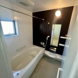 浴室は窓付で換気も◎◆◆お問い合わせ・ご見学 窓口◆◆ 0120-664-188 (通話無料) ファイナルエステート